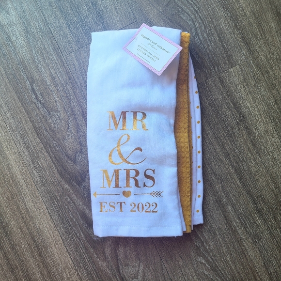 NWT Set of 3 Dish Towels, wedding bridal gift